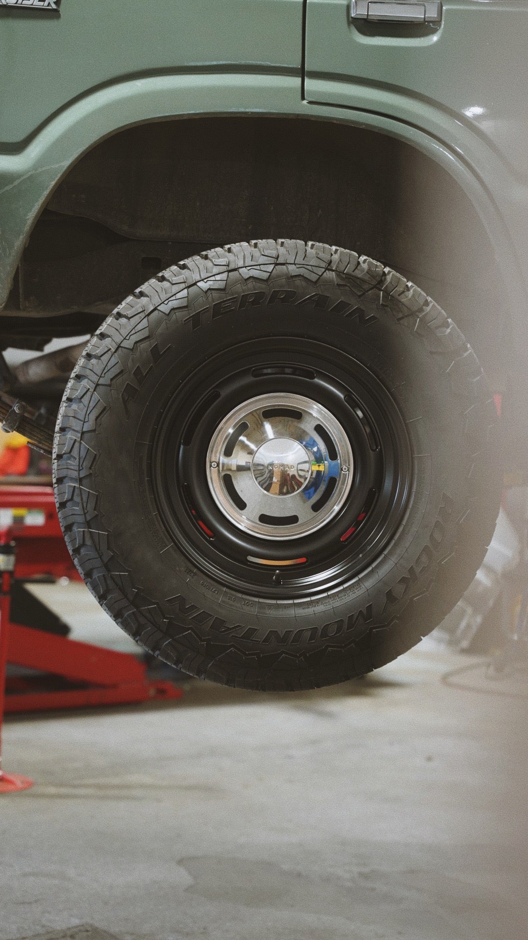 禁断RODAN BAYOUT 2024 LIMITED EDITION Rodan Soft Vinyl - 1964 Variant Limited Edition Mondo EXCLUSIVE