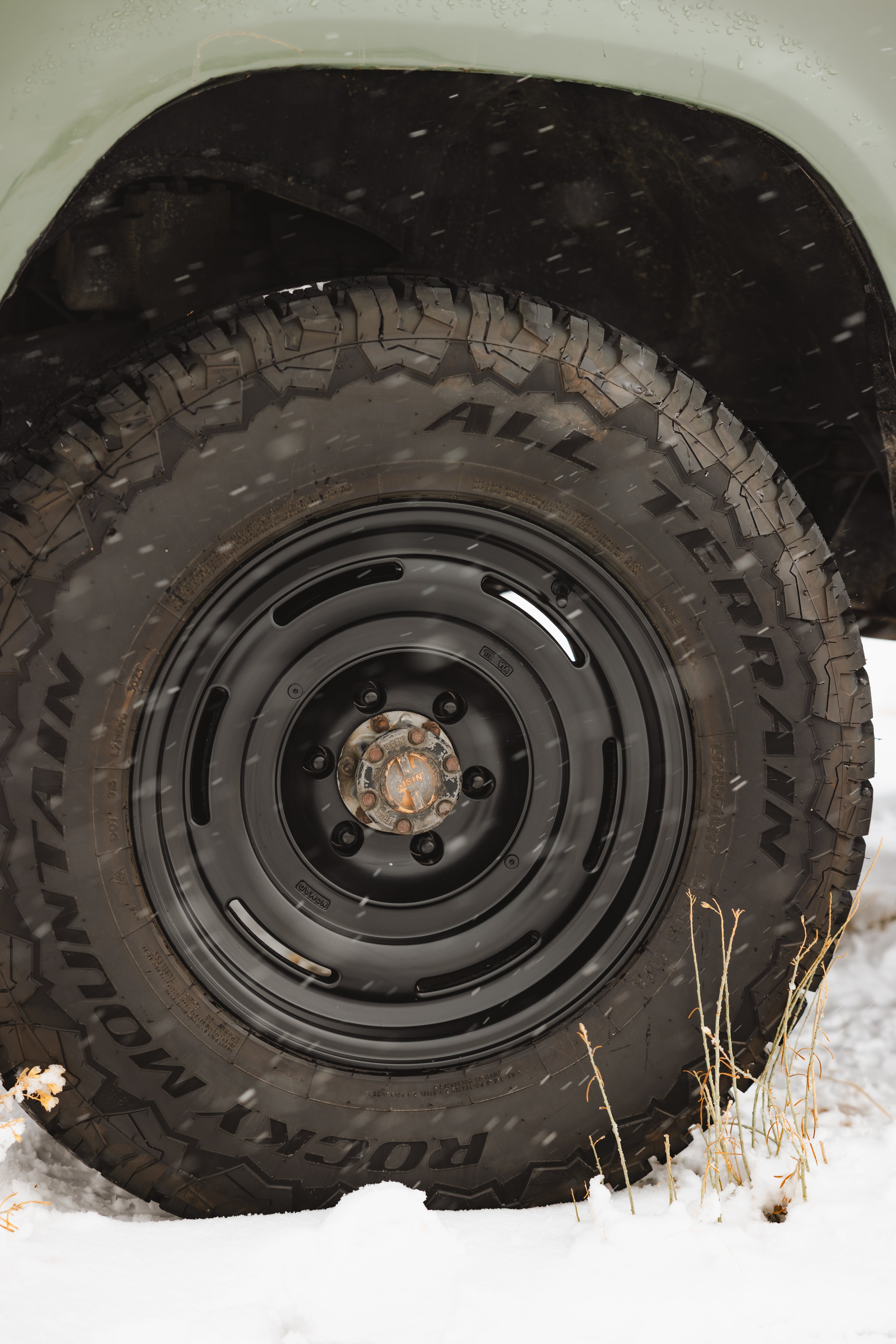 504 Field Satin Black – Nomad Wheels